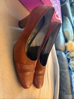 Classic Brown Suede & Textured Leather Pumps - Elegant Women's Heels